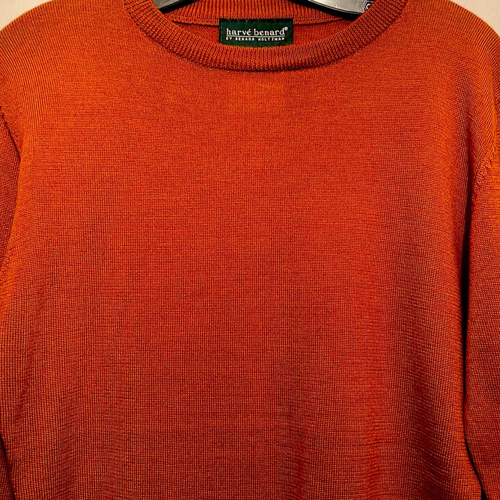 Women’s sweater size XS harve’ benard’ new without tags
